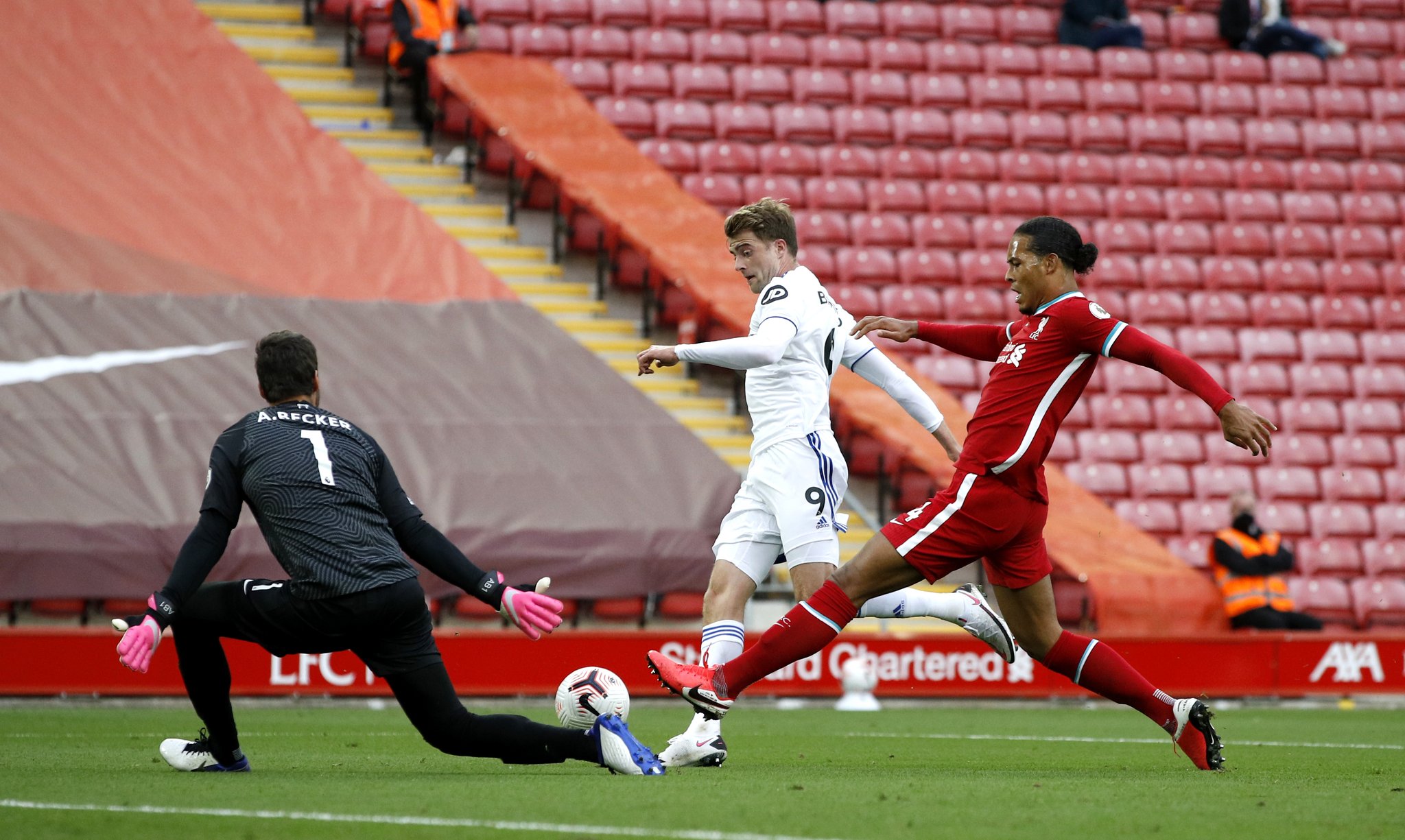 的球队之一 的球队之一